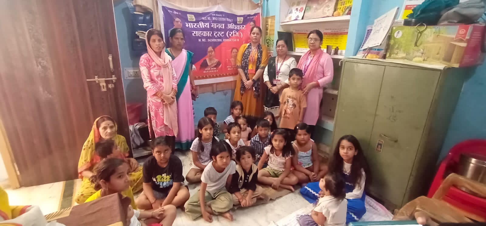 ग्वालियर में भारतीय मानव अधिकार सहकार ट्रस्ट द्वारा आंगनवाड़ी में बच्चों के लिए सेवा एवं आनंद कार्यक्रम आयोजित